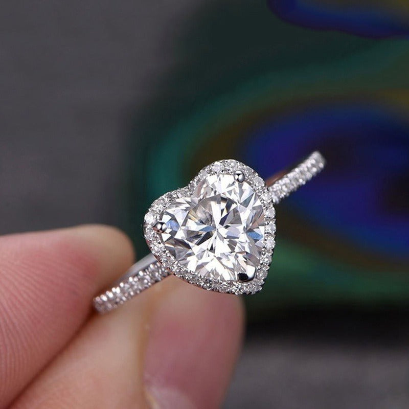 Anillo del Corazón Cautivador