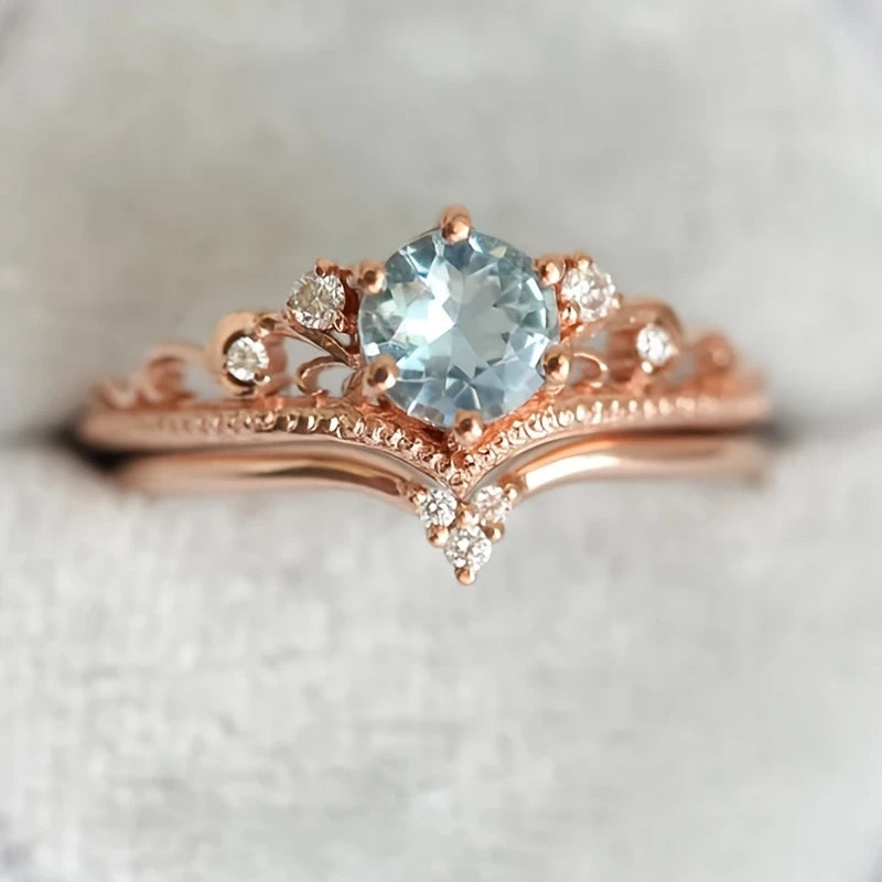 Anillo Dorado Princesa Azul con Circonita