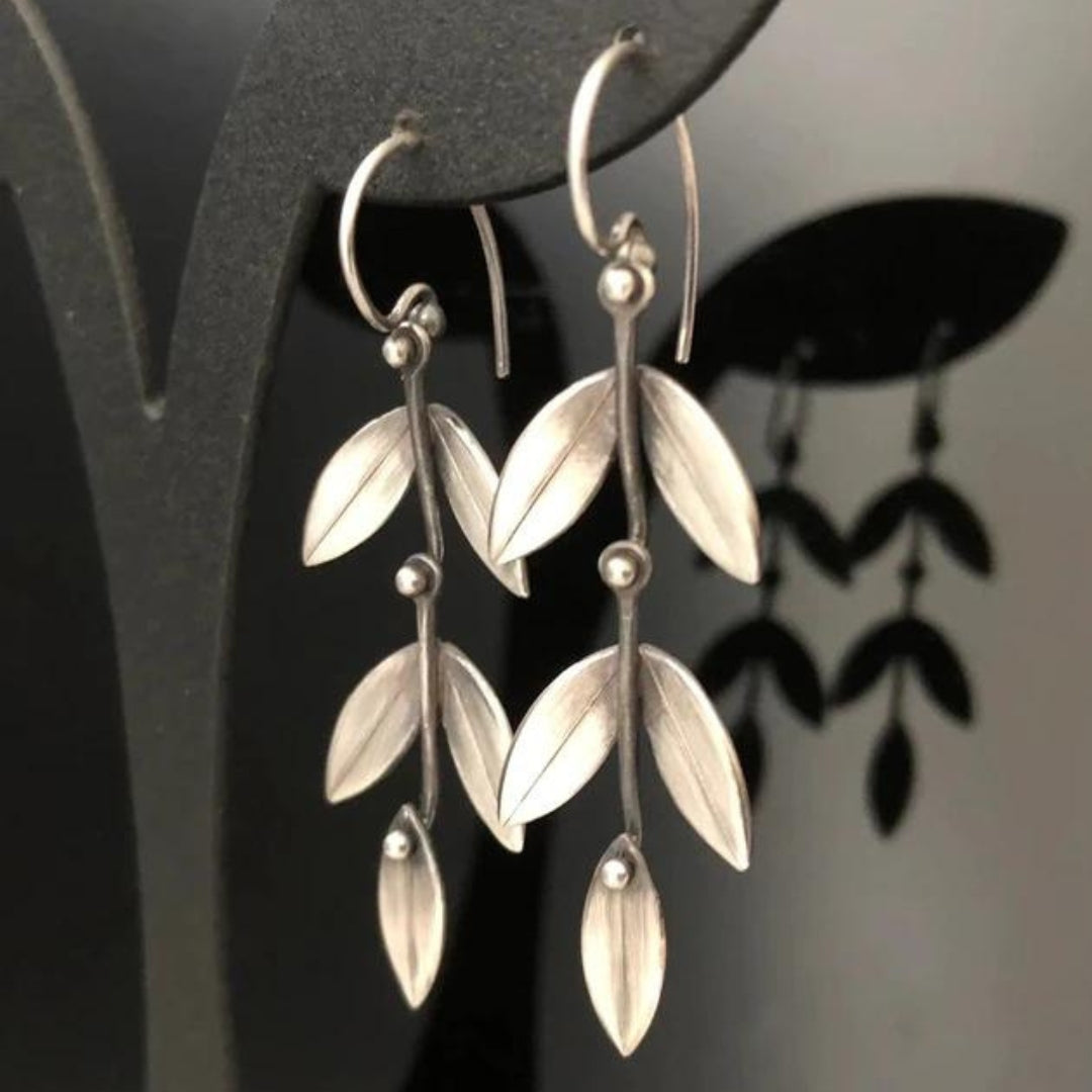Pendientes colgantes boho de hoja en plata
