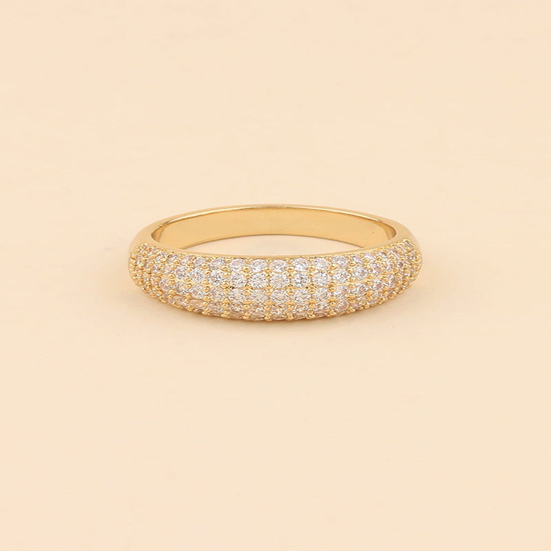 Anillo dorado de Domo de Cristal