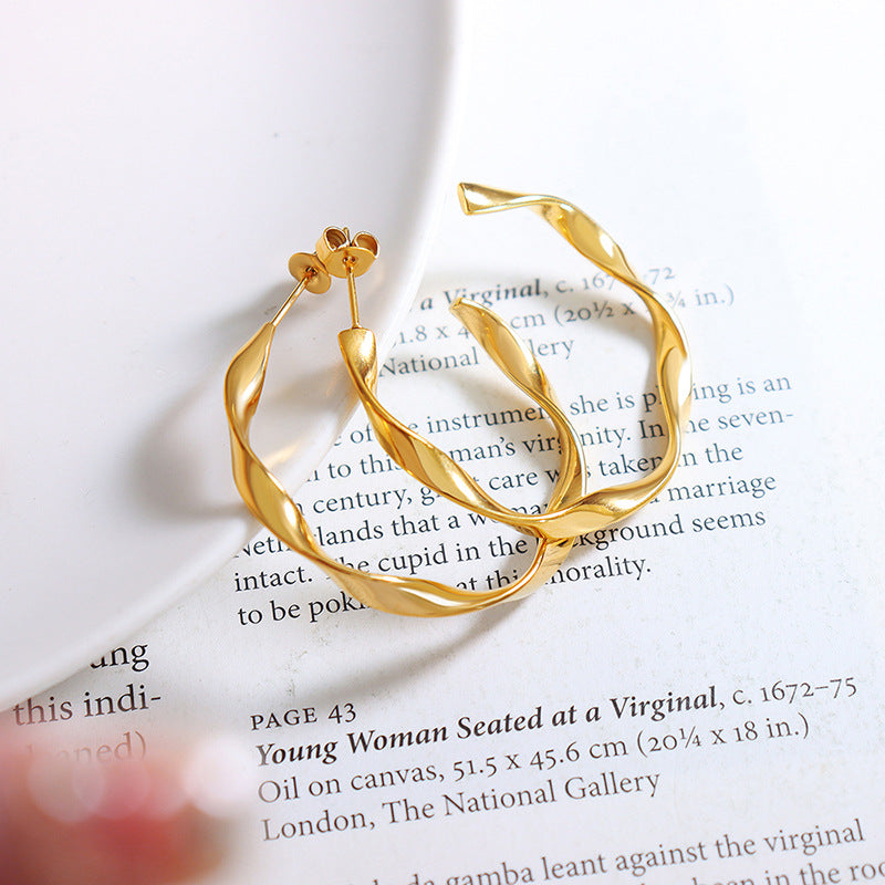 Pendientes dorados Iris