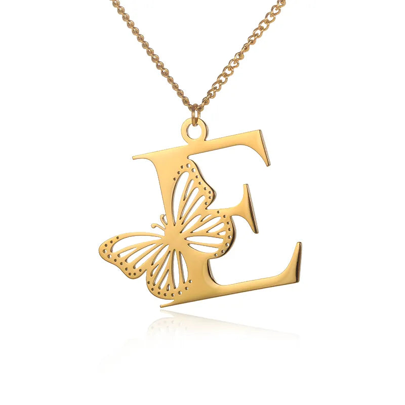Cadena de iniciales dorada de 18 quilates con elegante mariposa