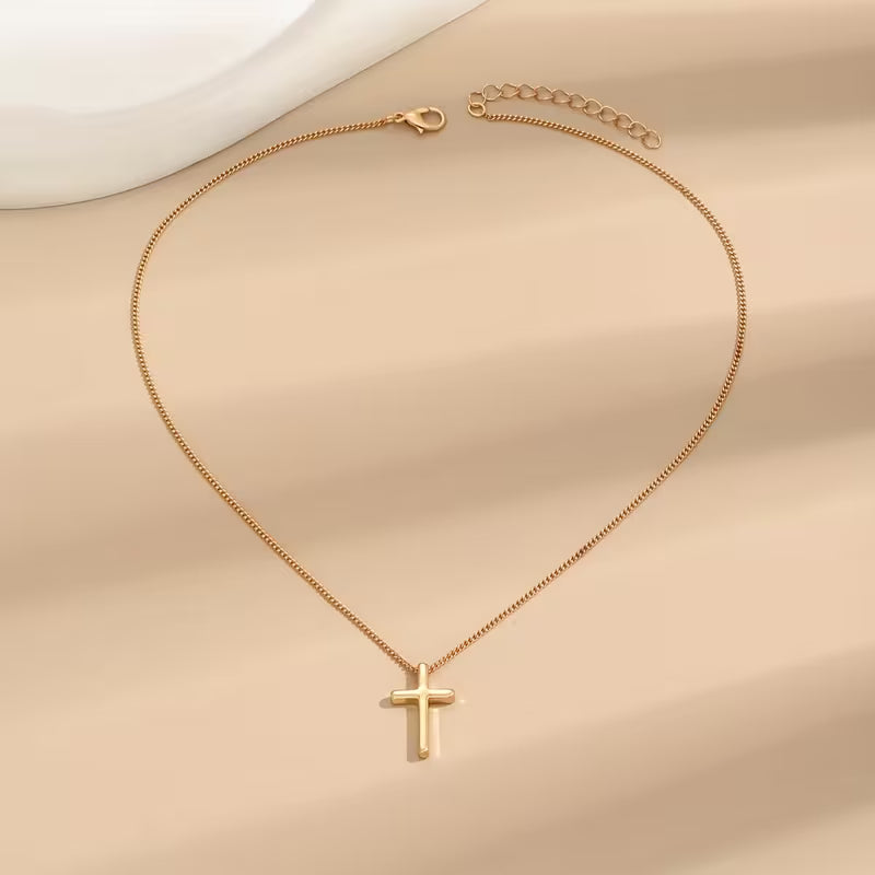 Collar Cruz chapado en oro