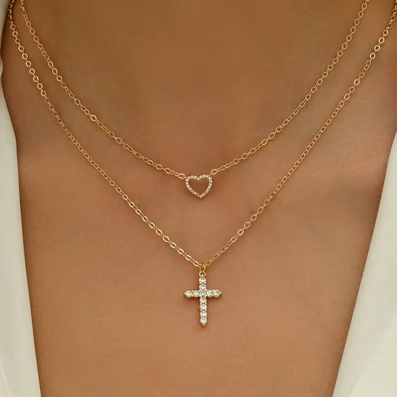 Collar Cruz vintage de doble capa