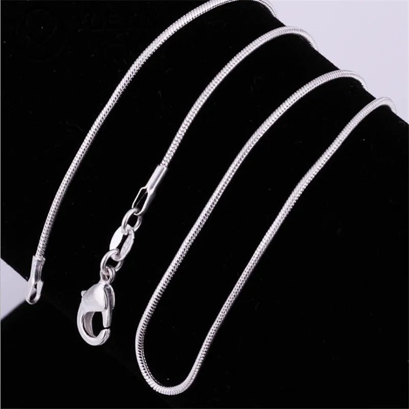 Cadena tipo serpiente de plata 925