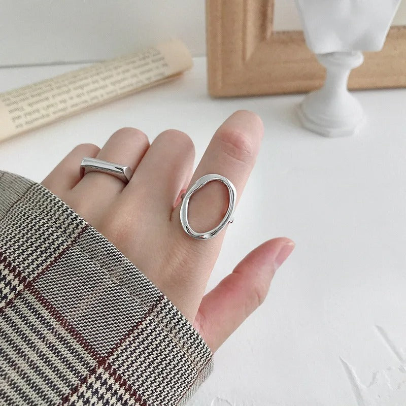 Anillo ajustable de plata 925 con forma irregular de esfera