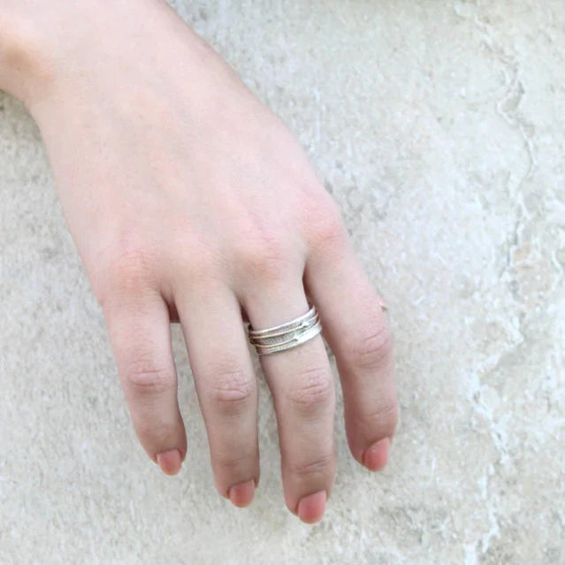 Elena - Anillo vintage plateado con baño de oro