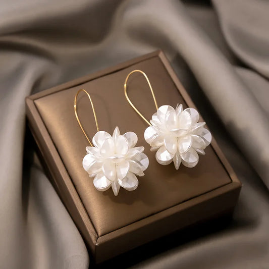 Pendientes Largos Flor de Perla