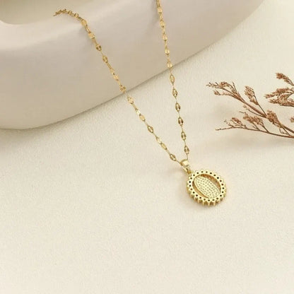 Collar Virgen Milagrosa con Zirconias
