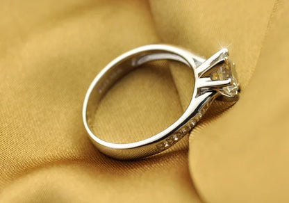 Anillo Solitario Plata 925 con Zirconia Brillante