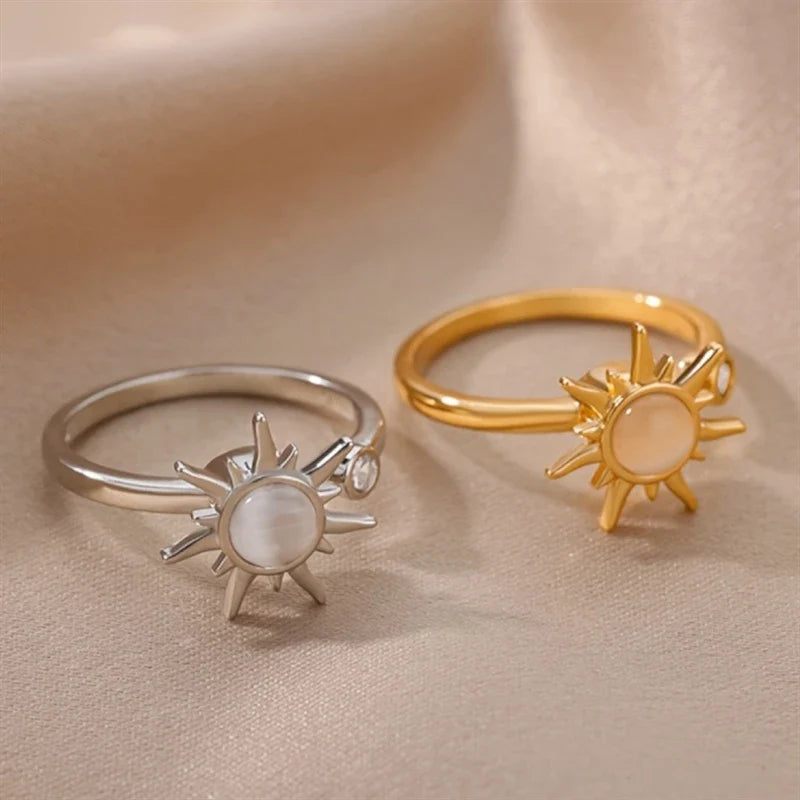 Anillo Sol Ajustable con Piedra Ojo de Gato y Zirconia