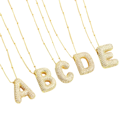Set de collares con iniciales Bubble Letter | Oro blanco