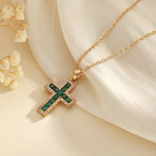 Collar con colgante cruz de esmeralda Solene | Oro