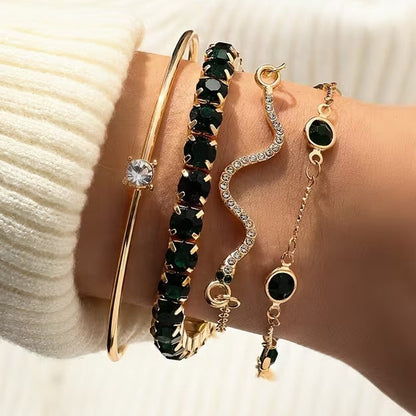 Set de Pulseras Doradas con Gemas