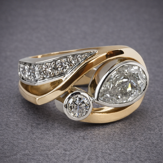 Anillo de Diamante Clásico Dos Tonos