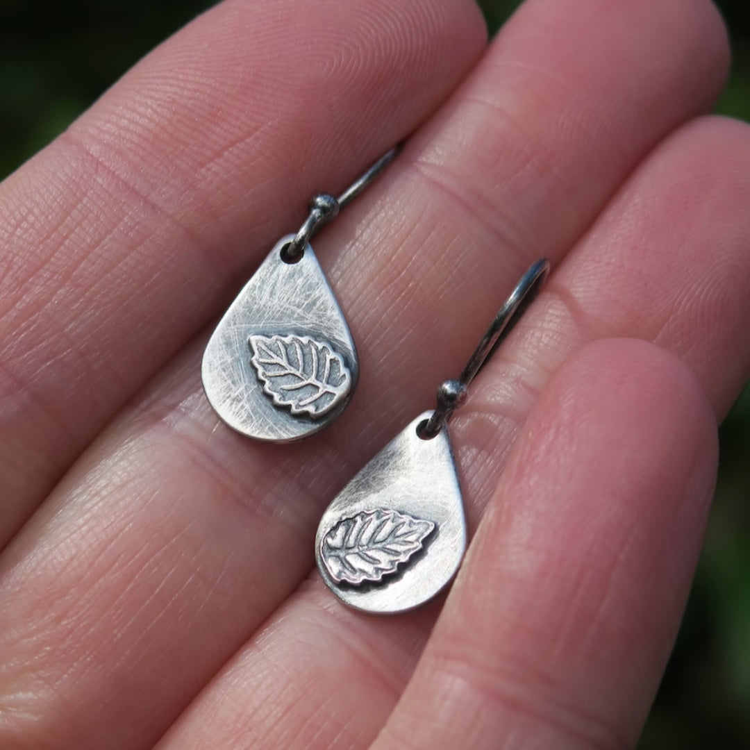 Pendientes de hoja de plata