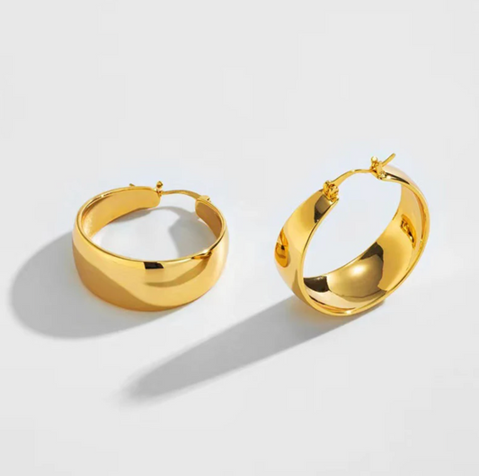 Aros de fiesta chapados en oro de 18 quilates