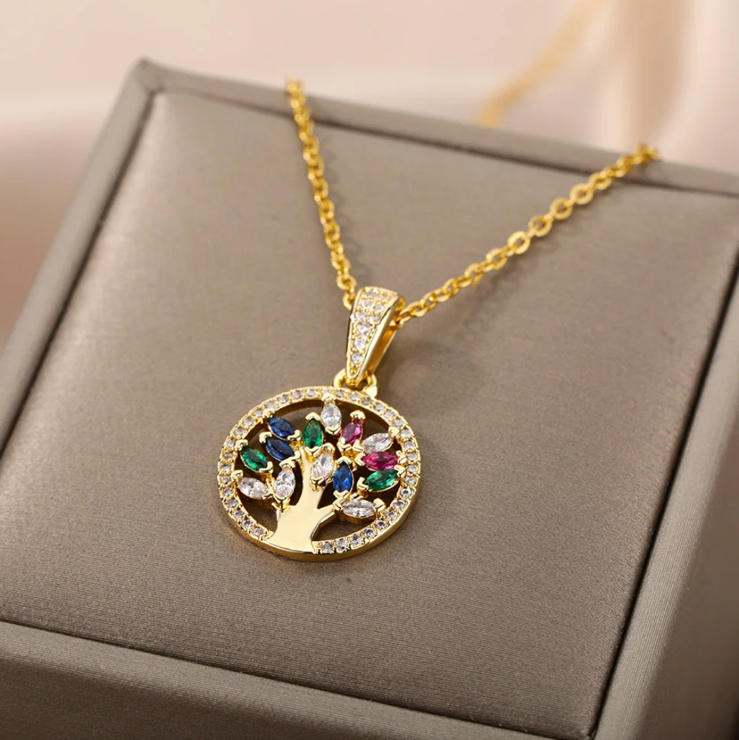 Collar dorado de 18 quilates con Árbol de la Vida y circonitas de colores