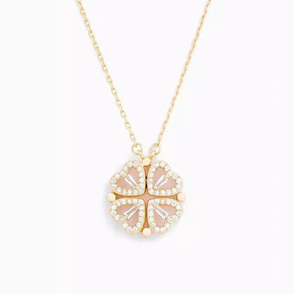 Collar con Corazón de Cristal