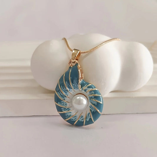 Collar de Concha y Perla Azul