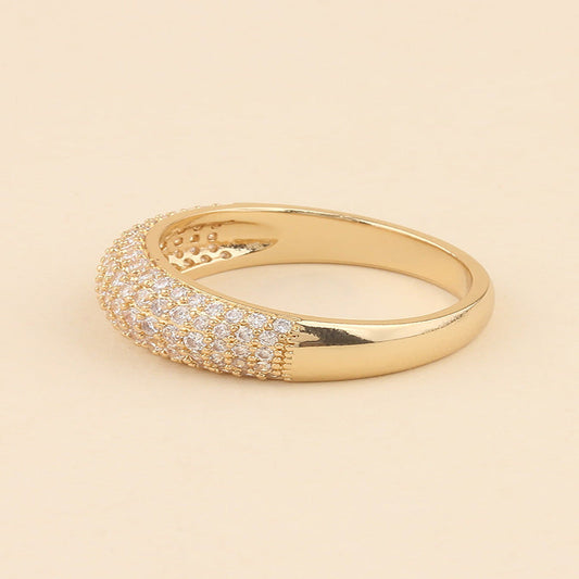 Anillo dorado de Domo de Cristal