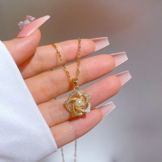 Colgante de flor de perlas Orient