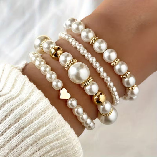 Elegante conjunto de 4 pulseras de perlas