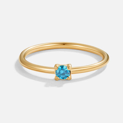 Anillos de oro con piedra de nacimiento
