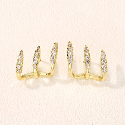 Pendientes de botón elegantes de strass con tres garras