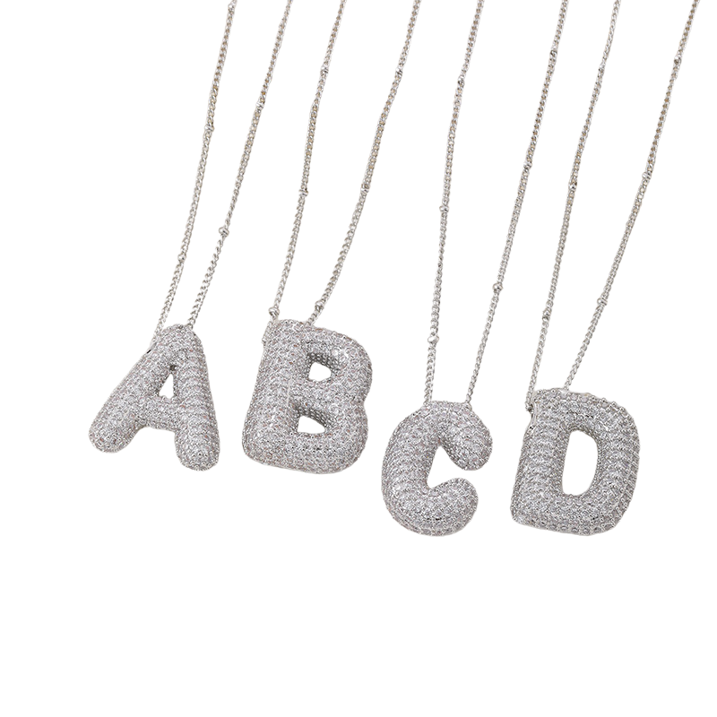 Set de collares con iniciales Bubble Letter | Oro blanco
