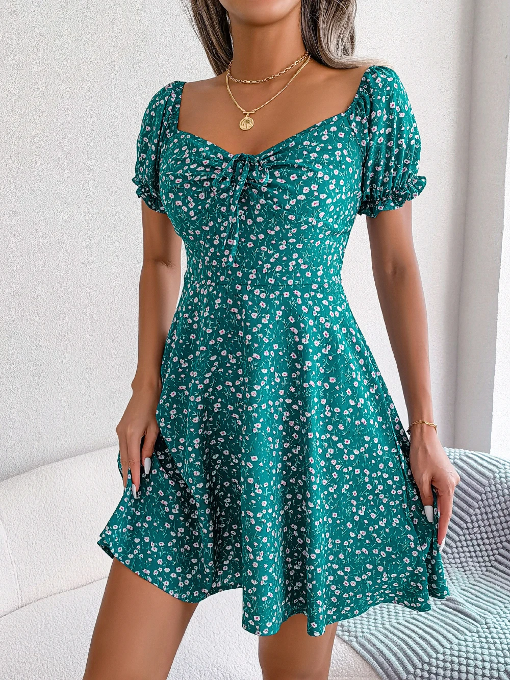 Roxie - Vestido Informal Corto de Manga Corta con Flores Primavera Verano para Mujer