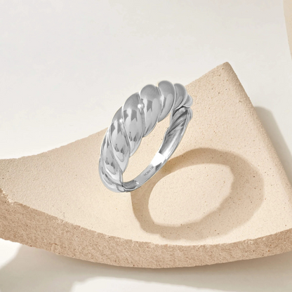Anillo Croissant | Oro blanco