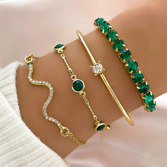 Set de Pulseras Doradas con Gemas