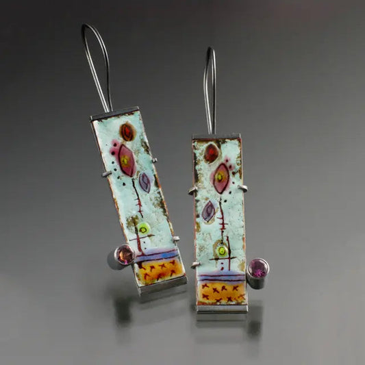 Pendientes vintage con esmalte antiguo