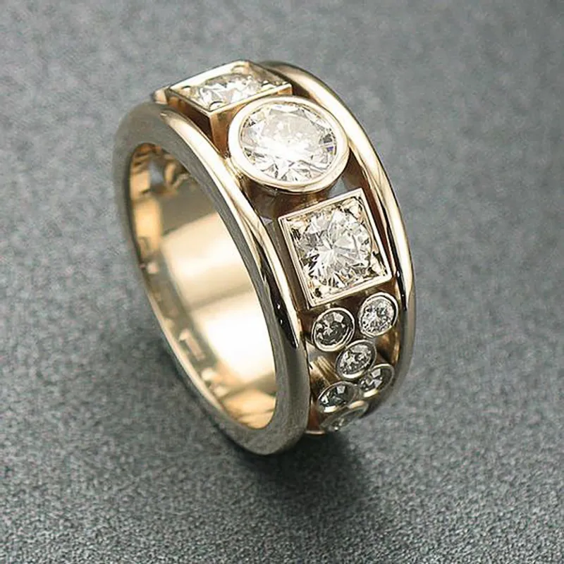 Anillo Vintage de Oro con Circón
