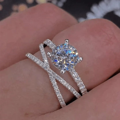 Anillo de doncella entrelazada